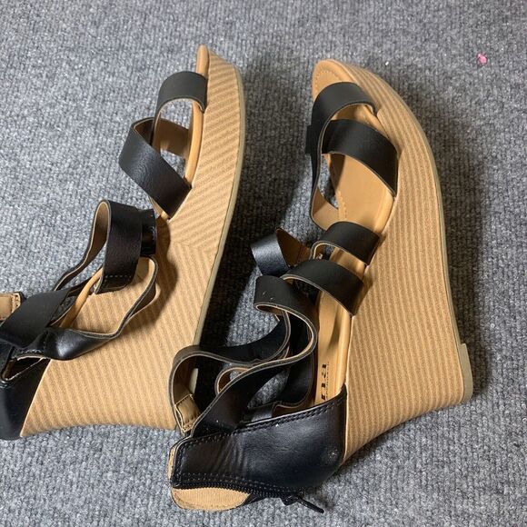 Anna Women’s Sandals Size 9.5 M Style 057–6059 Black Wedge - Picture 6 of 10